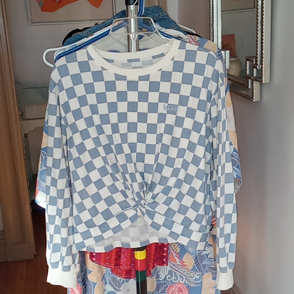 VANS TOP ~entire closet 200$